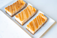 Snickerdoodle Cheesecake Bars